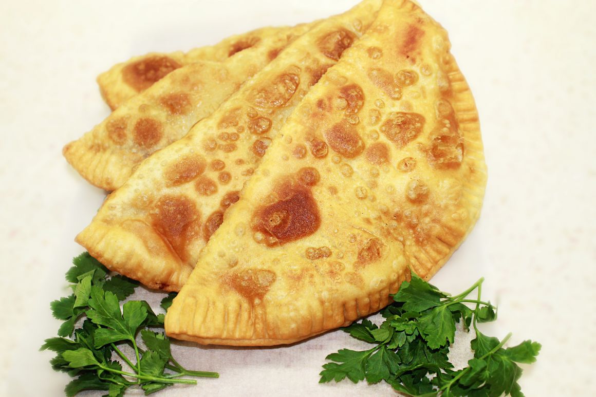 Чебуреки с мясом